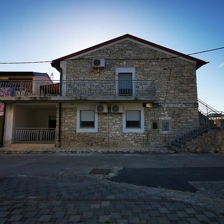 Meressa Paolia Apartments Novigrad Istria المظهر الخارجي الصورة