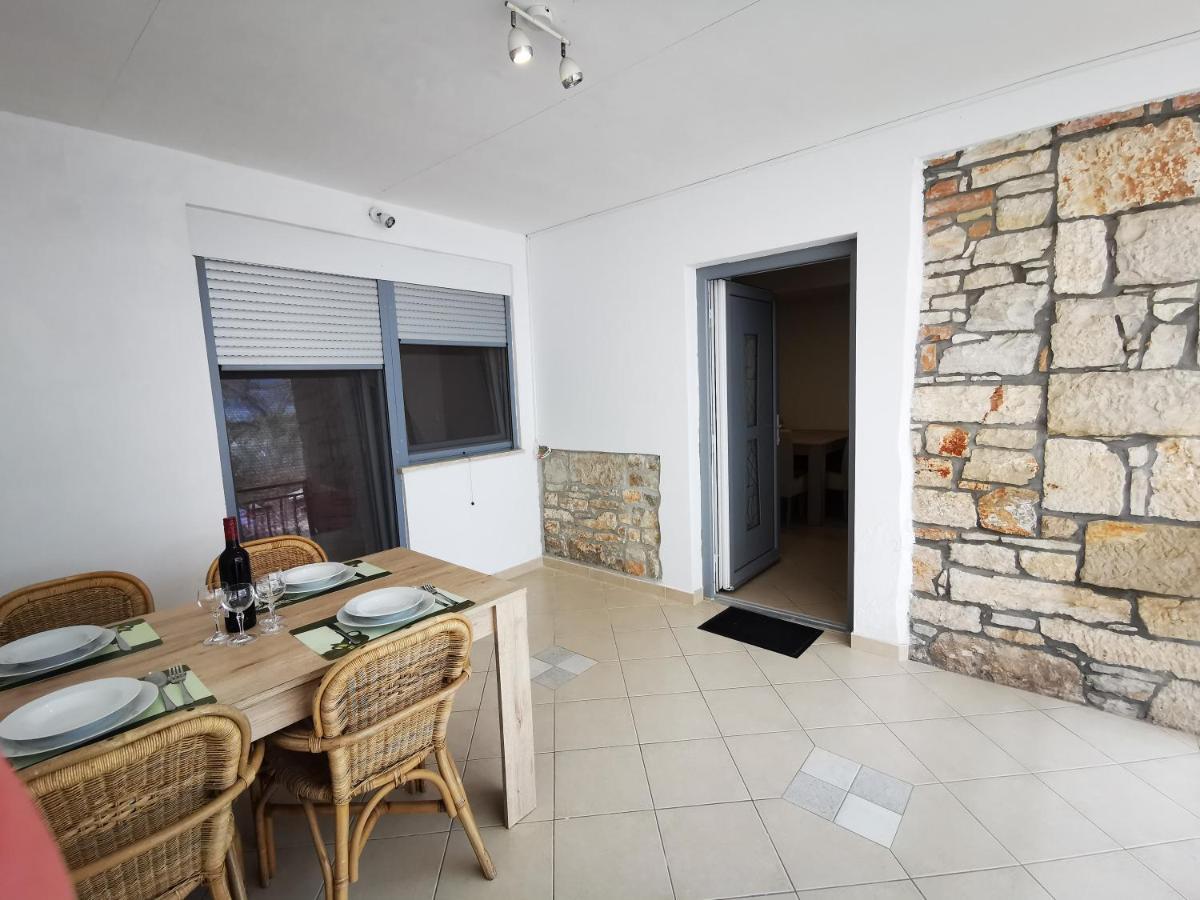 Meressa Paolia Apartments Novigrad Istria المظهر الخارجي الصورة